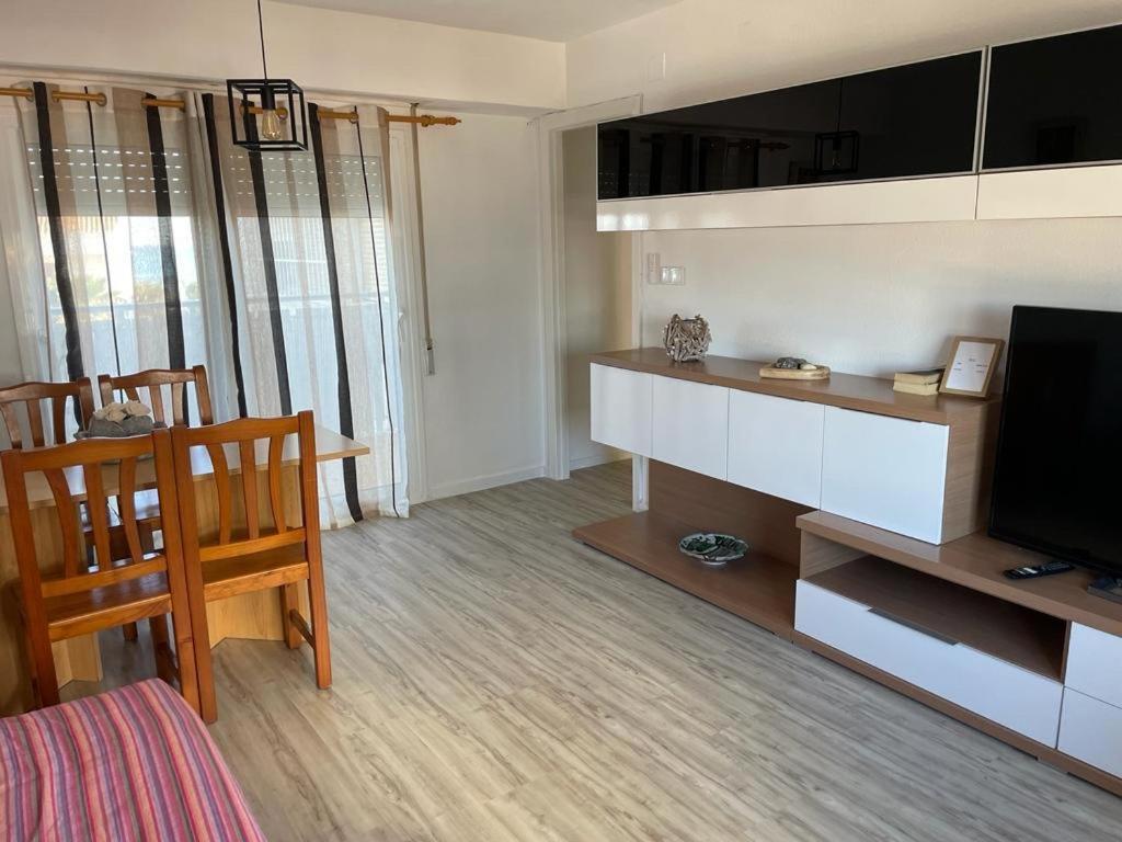 Apartamento En Complejo Residencial Con Piscina Y Garaje Frente Al Mar Valencia Ngoại thất bức ảnh